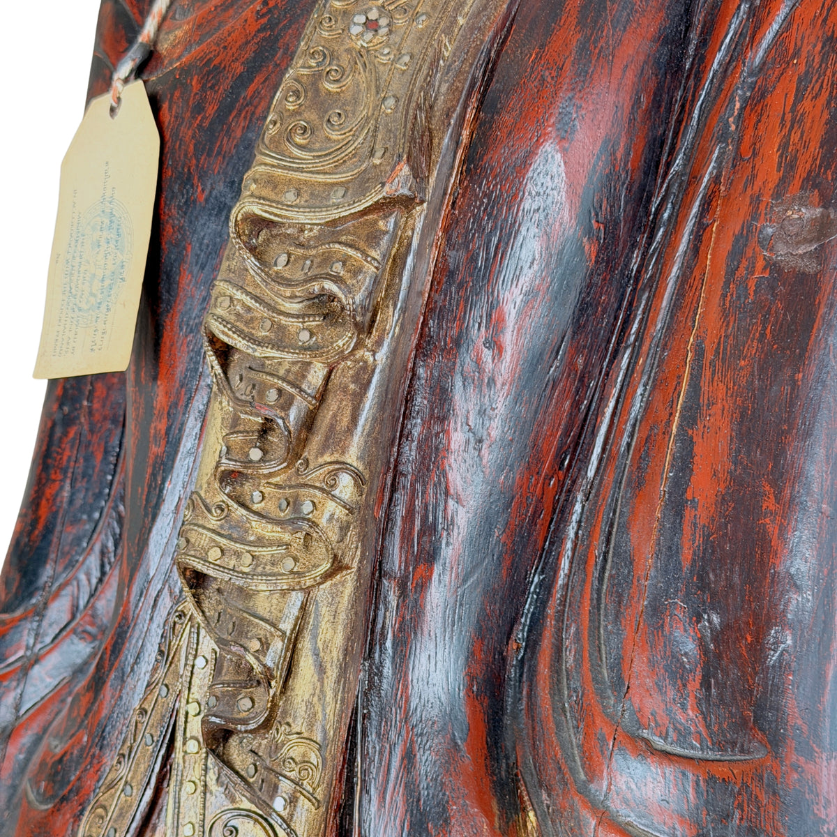 Monumentaler birmanischer Mandalay-Buddha mit vergoldeten Beschlägen und Lackfassung