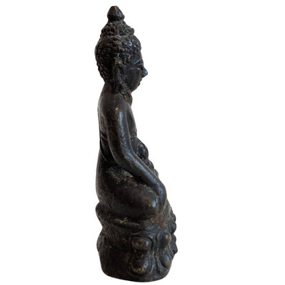 Alte Mahayana Reisfigur mit Kalasha