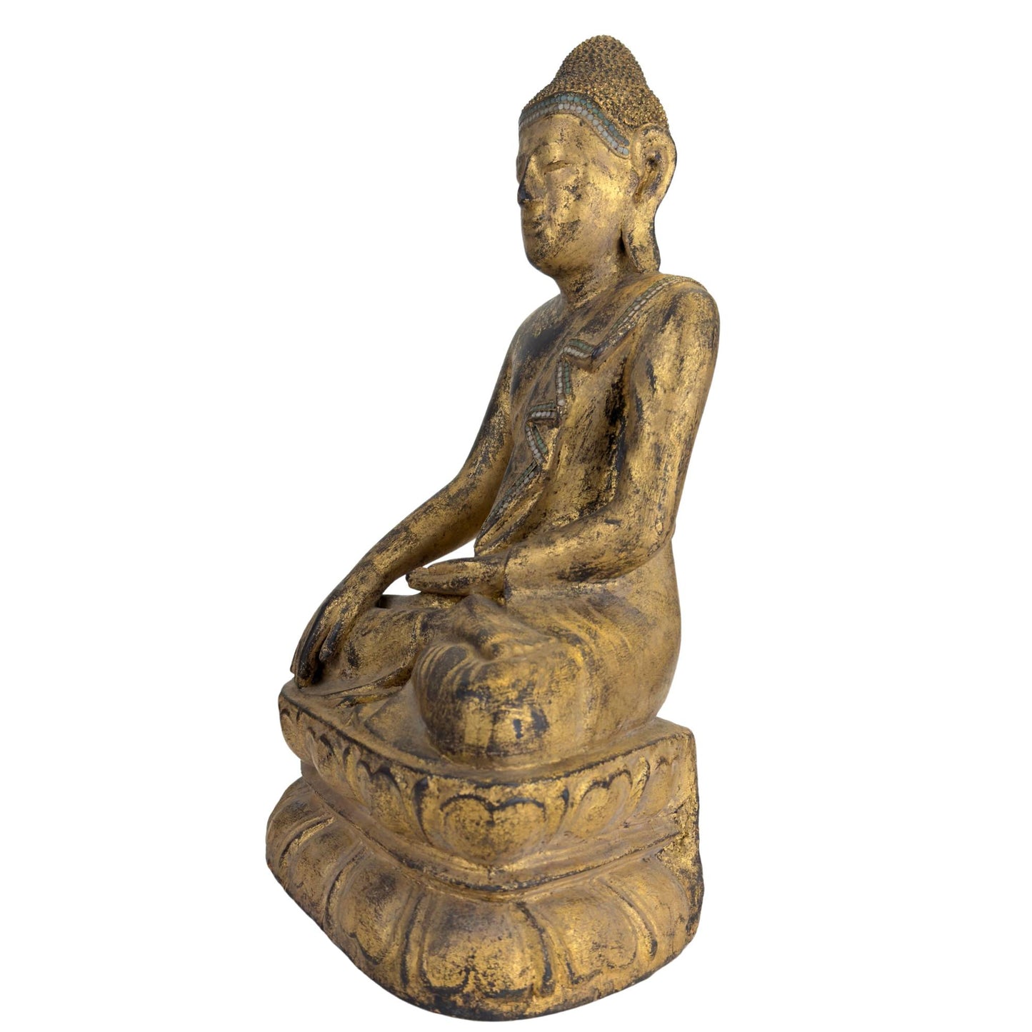 Alter burmesischer Buddha mit verwitterter Patina