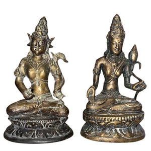 Seltenes antikes Paar massiver Bodhisattvas (Avalokiteshvara) aus Bronze – palanepalesischer Stil – ca. 16.-18. Jahrhundert – 1.400 g
