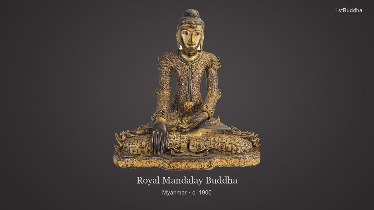 Productvideo van Koninklijke Mandalay Boeddha – Monumentaal Thayo & Glasmozaïek – Myanmar ca. 1900, met beelden van het object en details van het oppervlak en de decoratie.