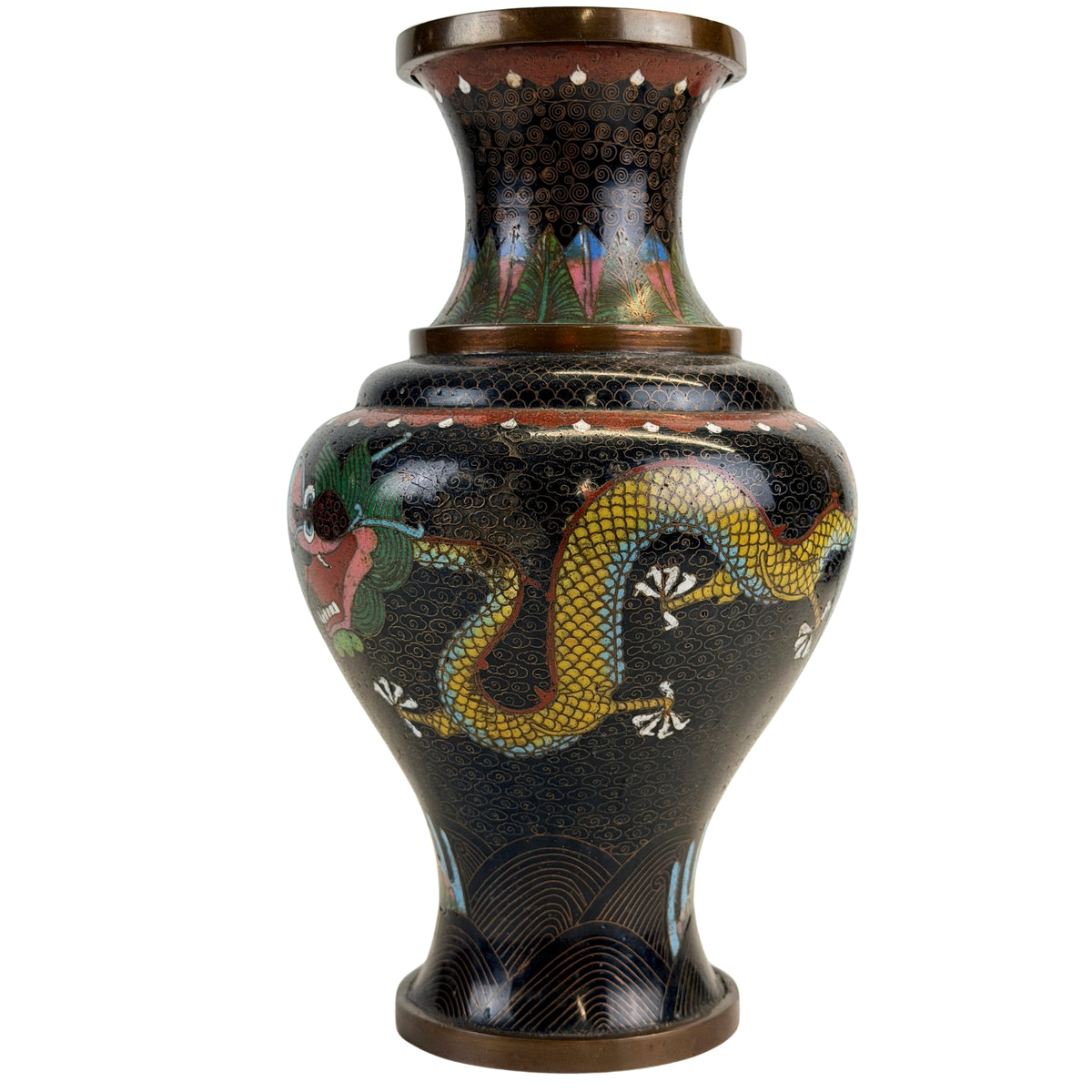 Polychromes Cloisonné-Email auf chinesischer Vase im Qing-Stil