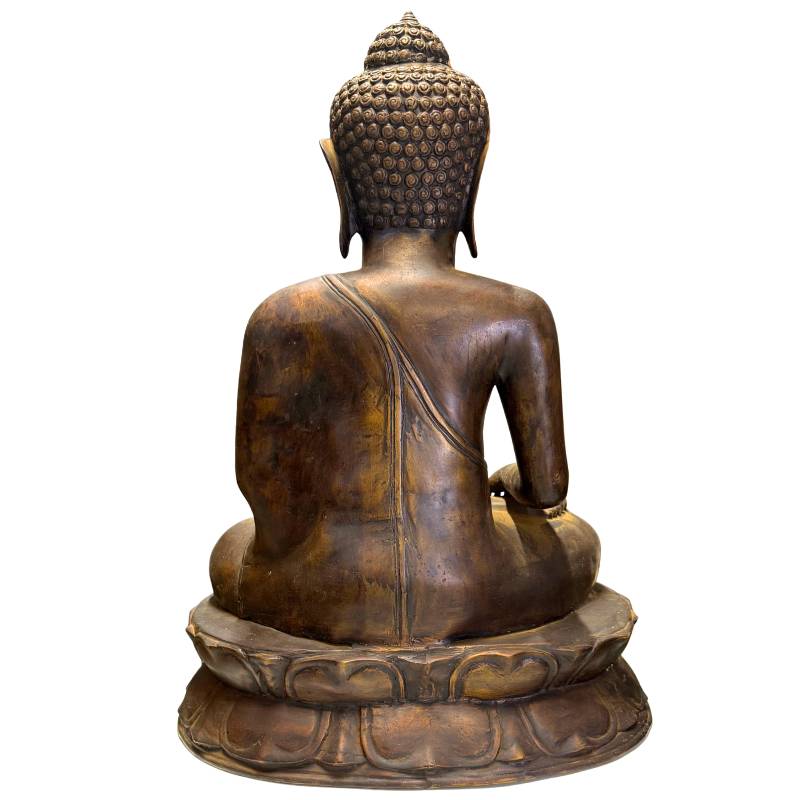 Der charakteristische runde Doppellotusthron, typisch für die javanische Bronzekunst.