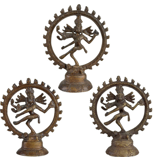 Set aus 3 kleinen Shiva Nataraja-Bronzestatuen aus Indien mit kosmischem Tanz und Flammenkranz