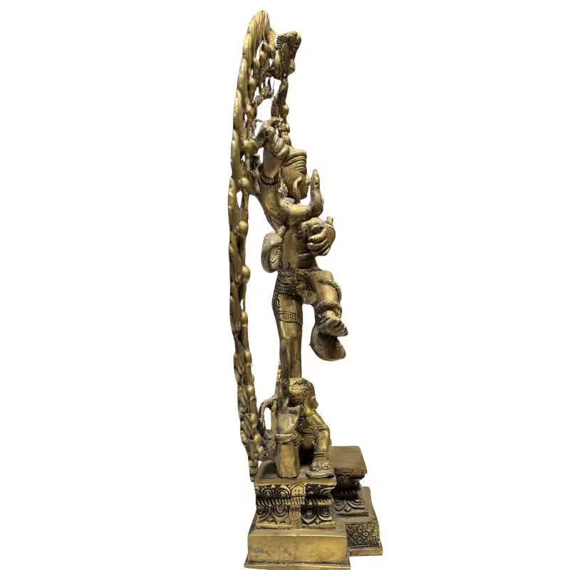 Shiva Nataraja Bronzedetail Fuß auf Apasmara Dämonensymbolik