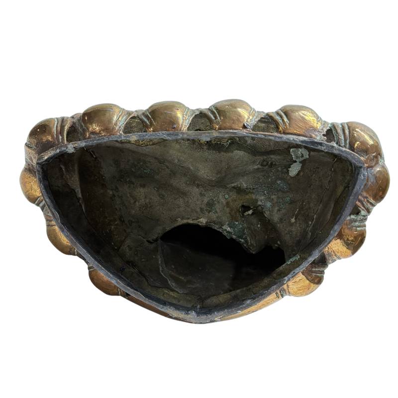 Sockel einer alten Buddha-Statue aus Tibet