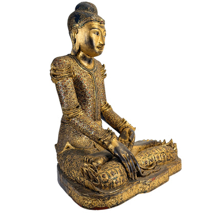 Burmesischer Buddha mit handgelegtem Spiegelmosaik