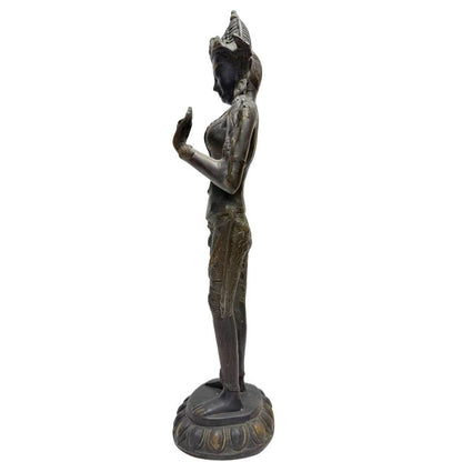 Tara als buddhistische Bodhisattva von Mitgefühl und Schutz, aus Bronze gefertigt