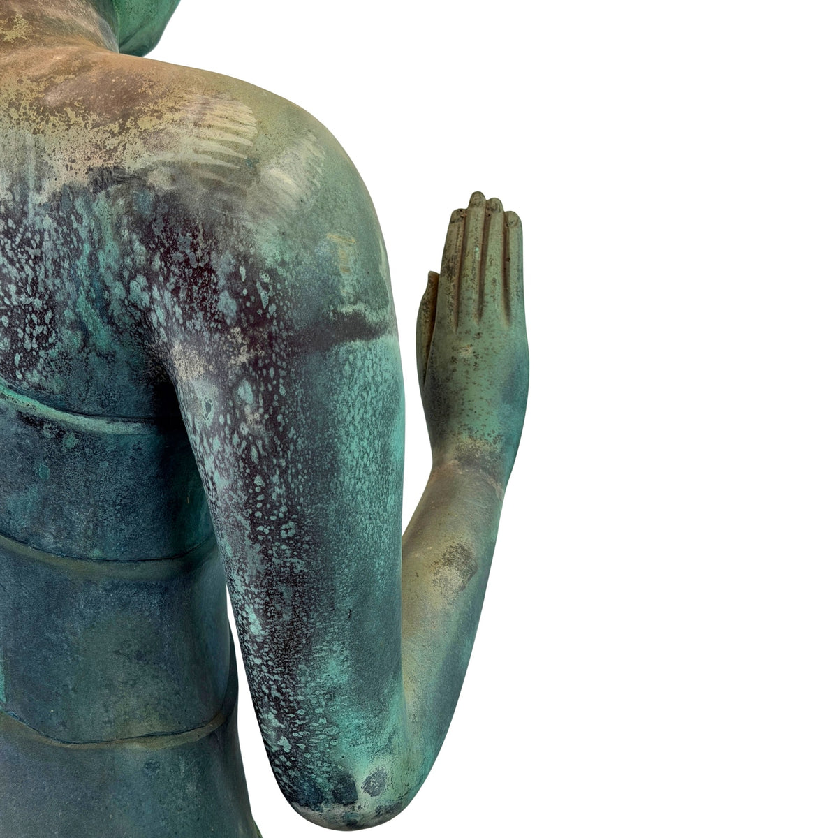Detail van schouder en oude groenbruine patina