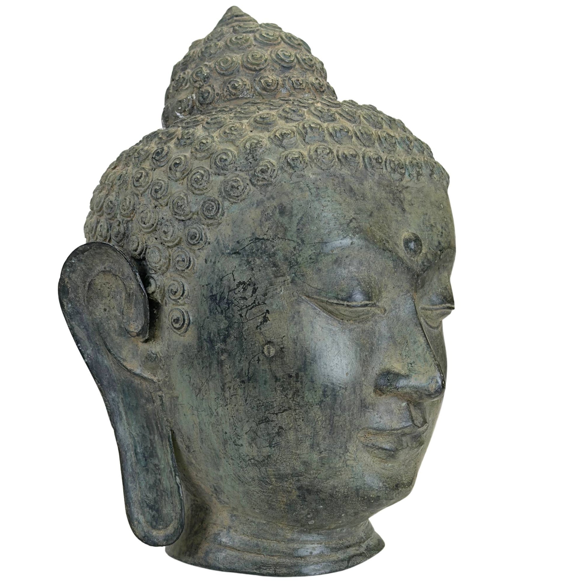 Handgefertigter Buddha-Kopf aus Bronze im klassischen thailändischen Stil