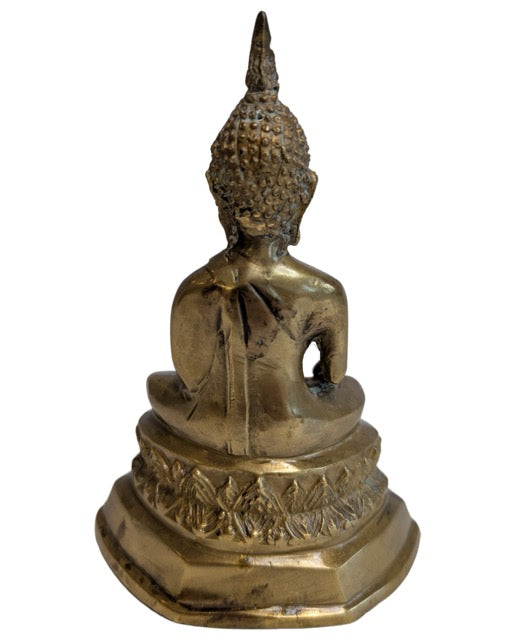 Alte thailändische Buddha-Statue aus feuervergoldeter Bronze mit natürlichen Gebrauchsspuren