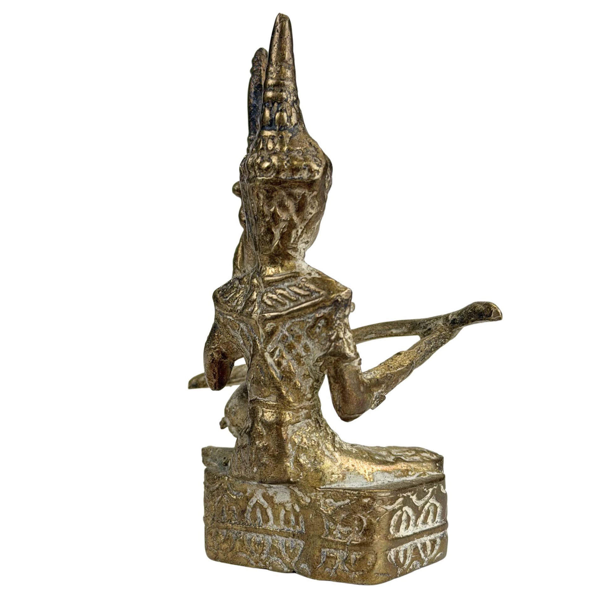 Sammlung alter thailändischer Bronzemusikerfiguren