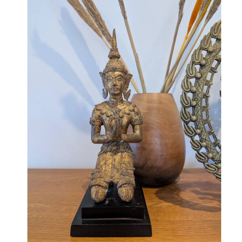 Handgefertigte Thepanom-Statue aus Bronze aus Thailand