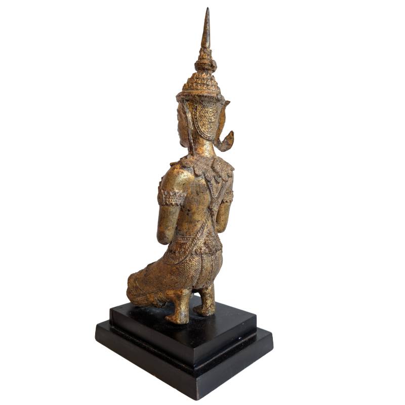 Traditionelle Bronzefigur des Thepanom aus Thailand