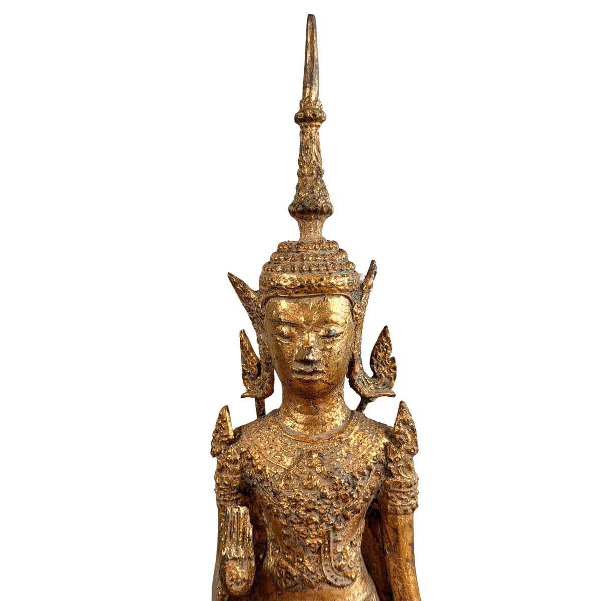 Oberkörper des stehenden Buddhas mit Krone, flammenförmigen Seitenteilen und hoher Spitze