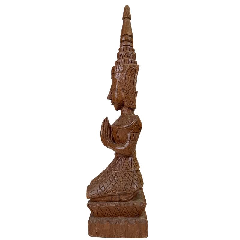 Thepanom-Holzstatue aus Thailand im klassischen Stil