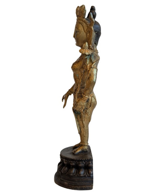 Tibetische Avalokiteshvara-Statue aus der Himalaya-Region aus Bronze
