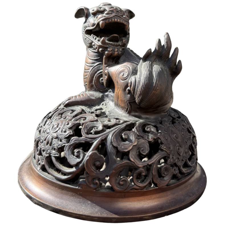 Traditioneller chinesischer Räuchergefäß aus Bronze


Traditioneller chinesischer Räuchergefäß für Räucherwerk