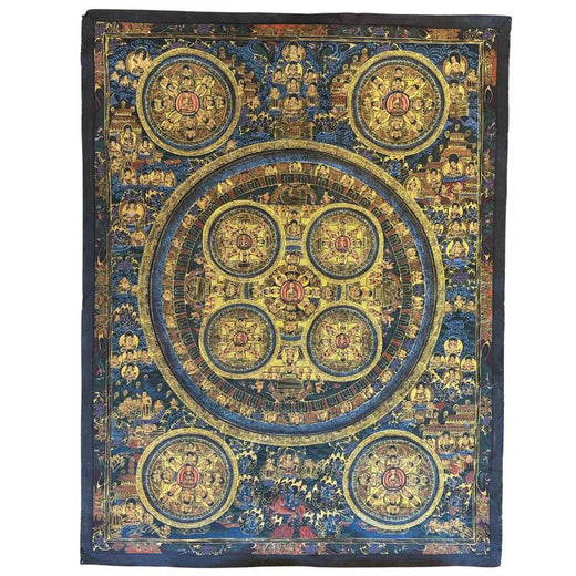Große Vajradhatu Mandala Thangka mit Goldgrund und fünf Buddha‑Figuren
