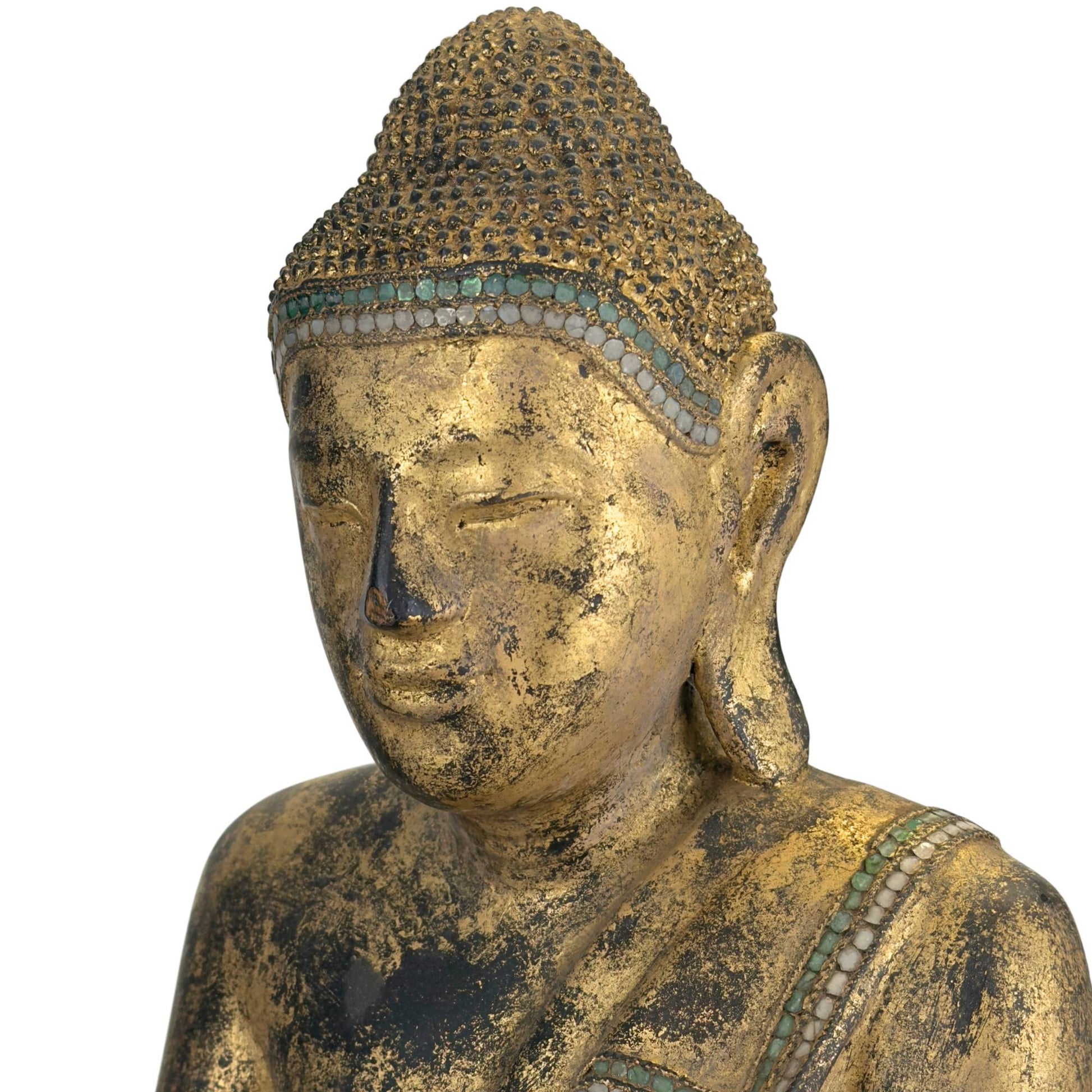 Vergoldeter Buddha mit authentischen altersbedingten Gebrauchsspuren