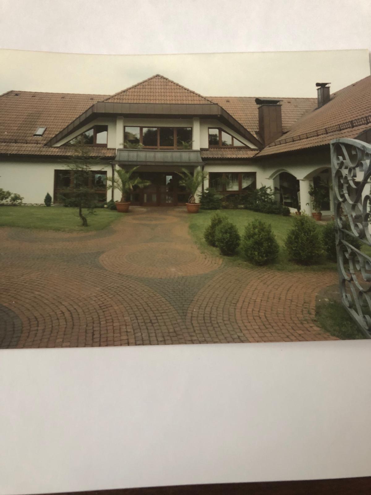 Villa, in der dieser Buddha einst stand