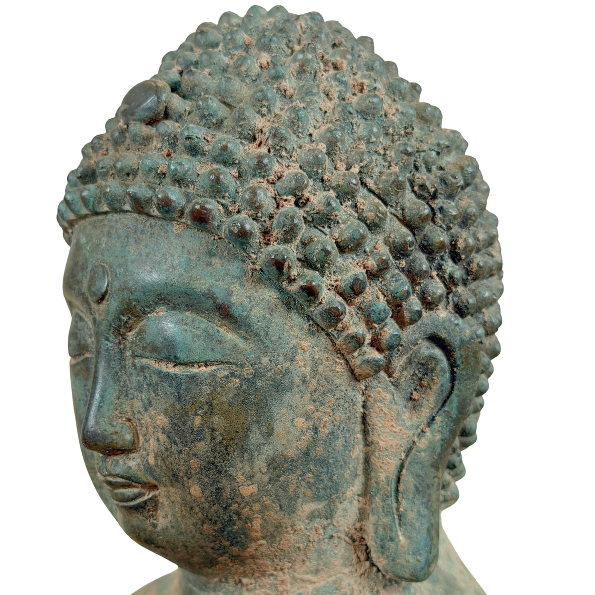 Gesicht und Scheitel des Bronze-Buddhas mit eingesetztem Juwel im Haar, Dreiviertelansicht