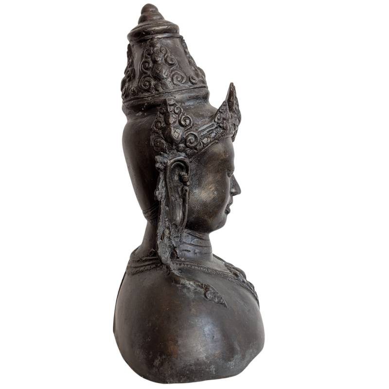 Bronzene Vishnu-Büste mit Krone aus Kambodscha