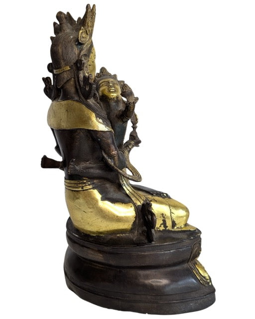 Bronzene Yab-Yum-Statue mit Vergoldungsresten aus Tibet