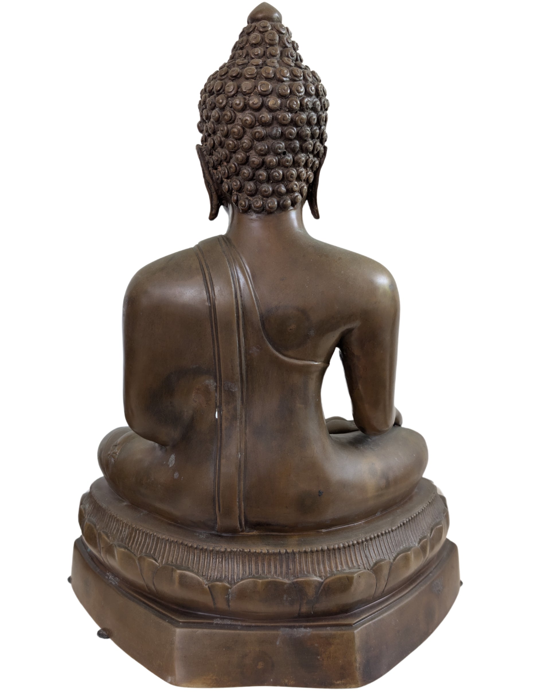 Schwere Buddha-Statue aus Guss mit tiefer Patina in der Ayutthaya-Tradition.