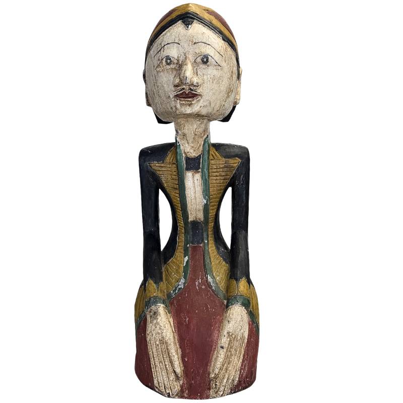 Massive indonesische Teakholzstatuen mit einem Gewicht von 8,4 kg.